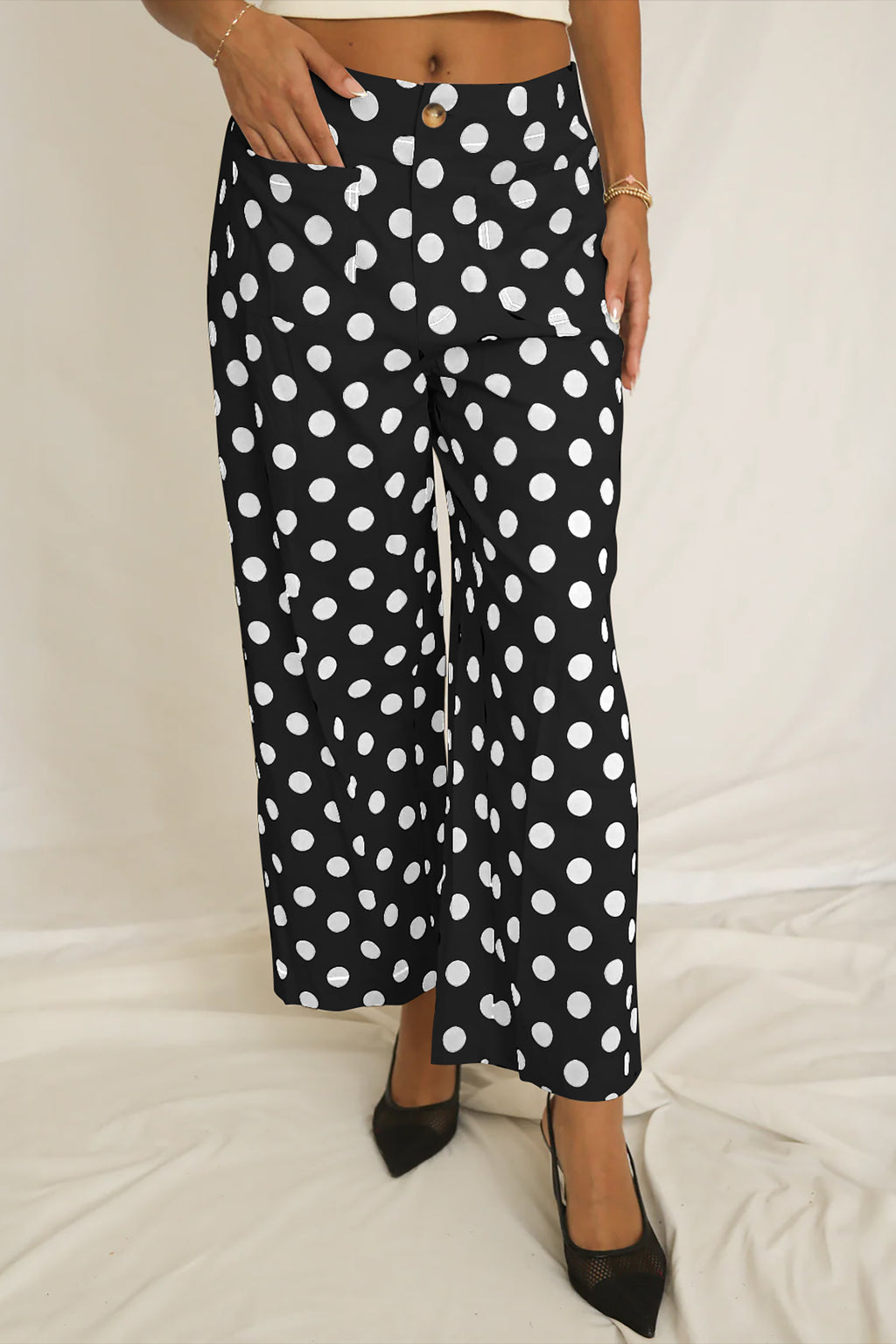 Pocket Mid-rise Straight Leg Pants