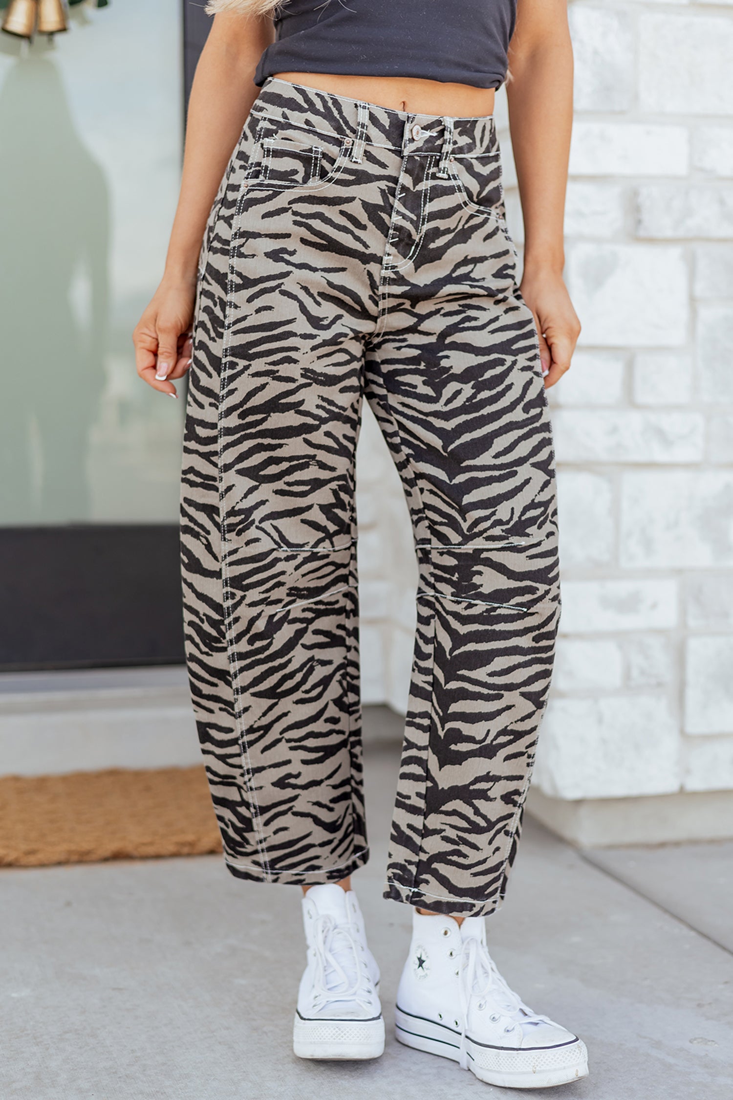 Printed Wide Leg Barrel Jeans